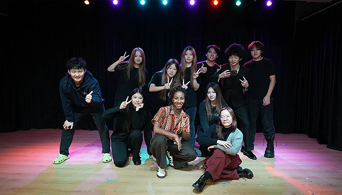 从忘词到谢幕:一节戏剧课的“百倍”成长